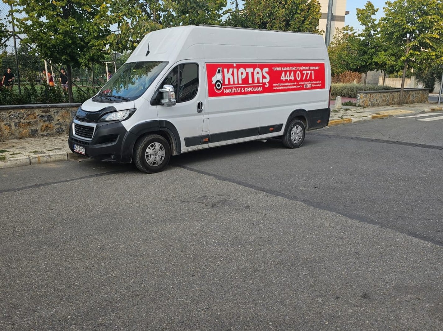 İstanbul İzmir Parça Eşya Taşıma: Ekonomik ve Güvenli Çözüm